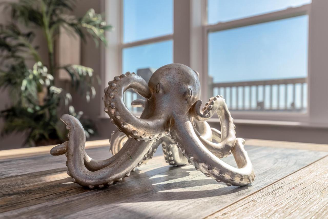 Island Time IV - Pet Friendly! Private Heated Gulf Facing Pool - Covered Porches And Sundecks - This Amazing Home Has It All! Home Dauphin Island Ngoại thất bức ảnh